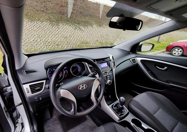 Hyundai I30 cena 37900 przebieg: 113756, rok produkcji 2015 z Węgorzyno małe 742